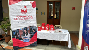 Posgrados de Univalle en ferias universitarias